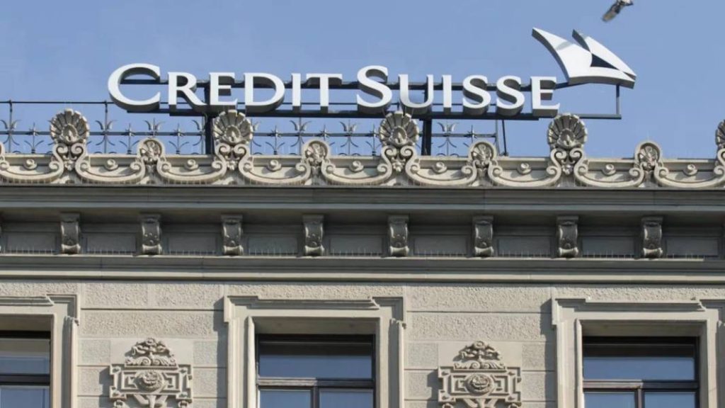 Credit Suisse Takes Up The Offer Of An Emergency Lifeline As Banking